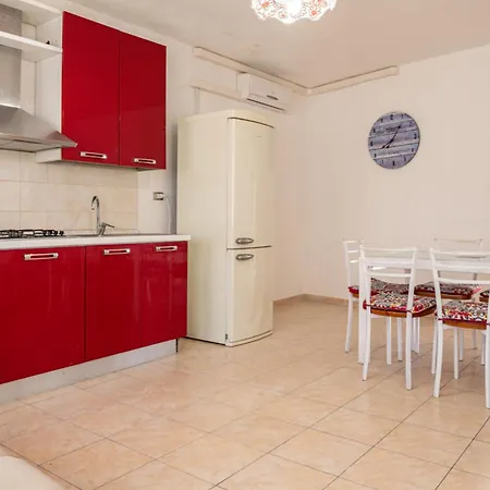 Апарт-отель Hotiday Castello 3*