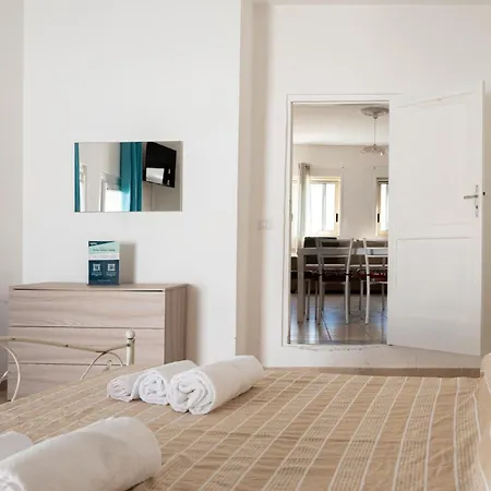 Апарт-отель Hotiday Castello 3*